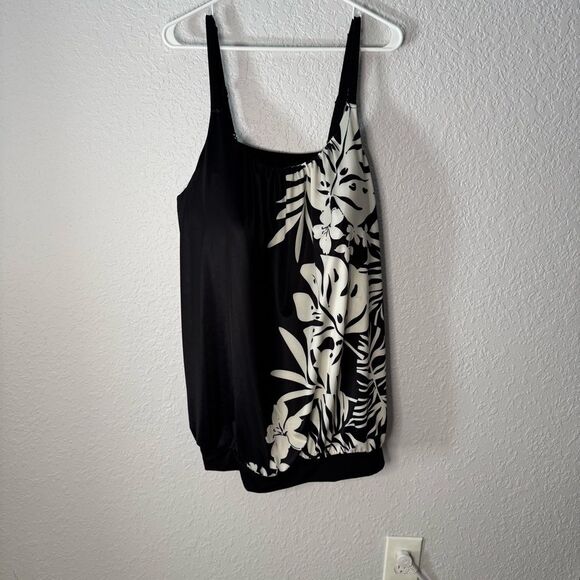 Lane Bryant No-Wire Blouson Tankini Top Black Floral Built In Bra Swim Size 28 - Picture 1 of 8